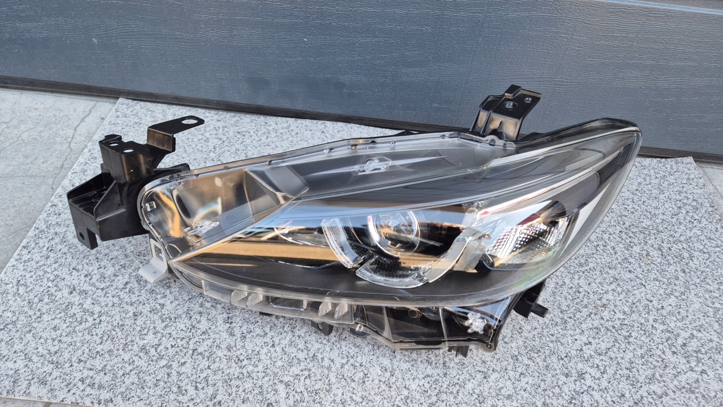 Frontscheinwerfer Mazda 6 GJ Facelift LED Links Scheinwerfer Headlight - Thumbnail 1
