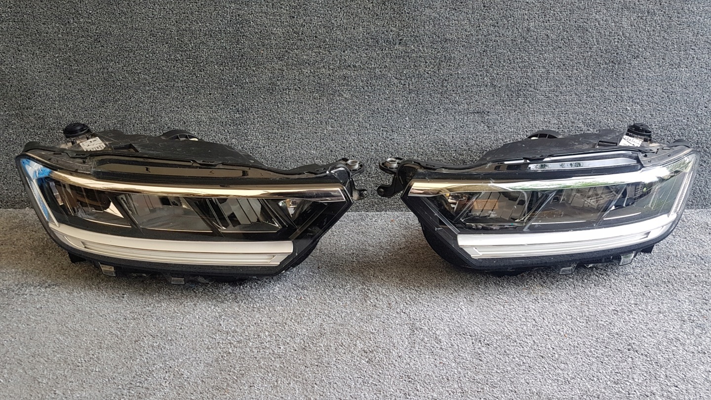 Frontscheinwerfer VW T-Roc A1 95R260608 LED Links Scheinwerfer Headlight - Thumbnail 1