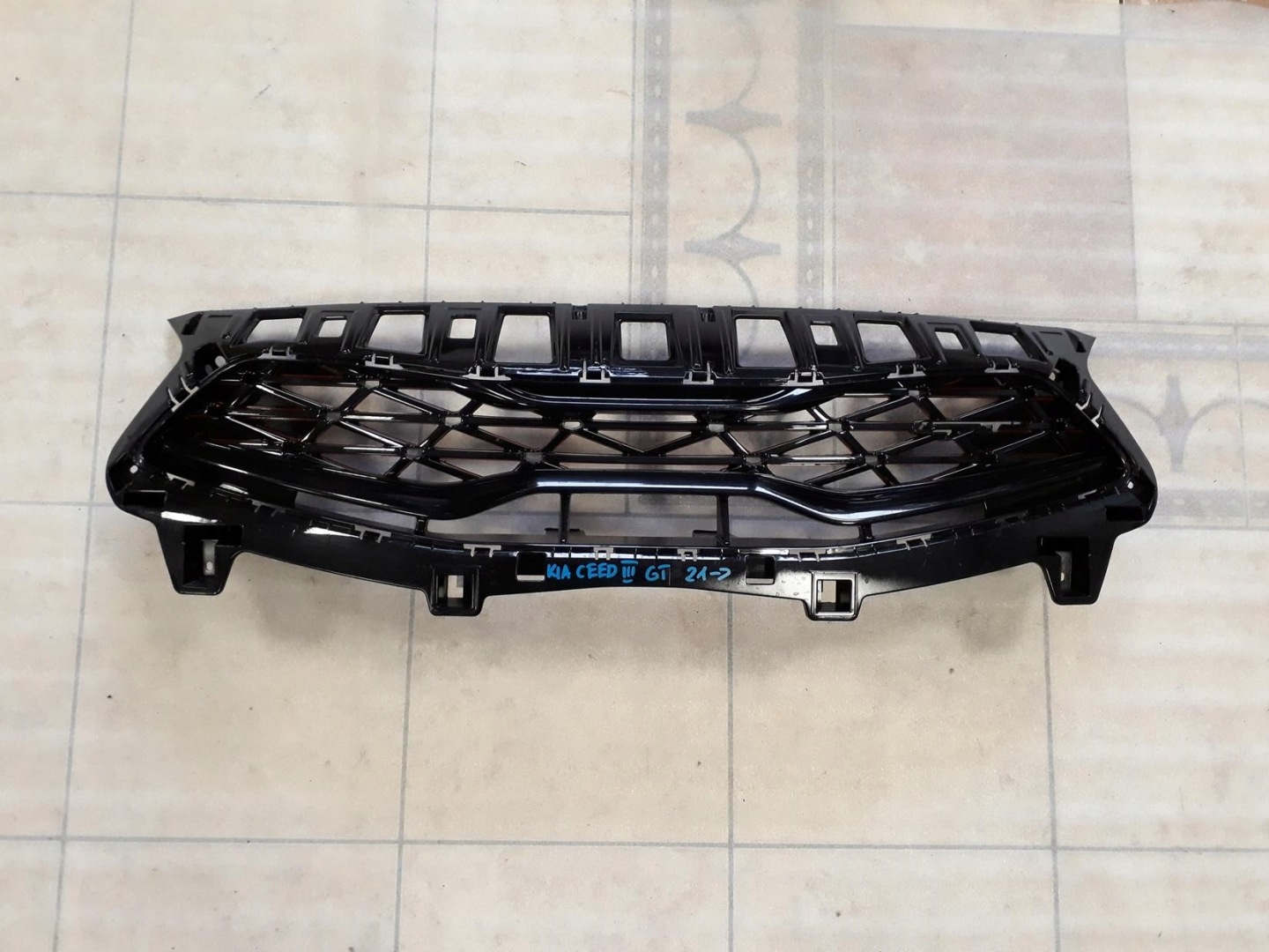 Kia Ceed CD Kühlergrill FRONTGRILL Kühlergitter - Thumbnail 1