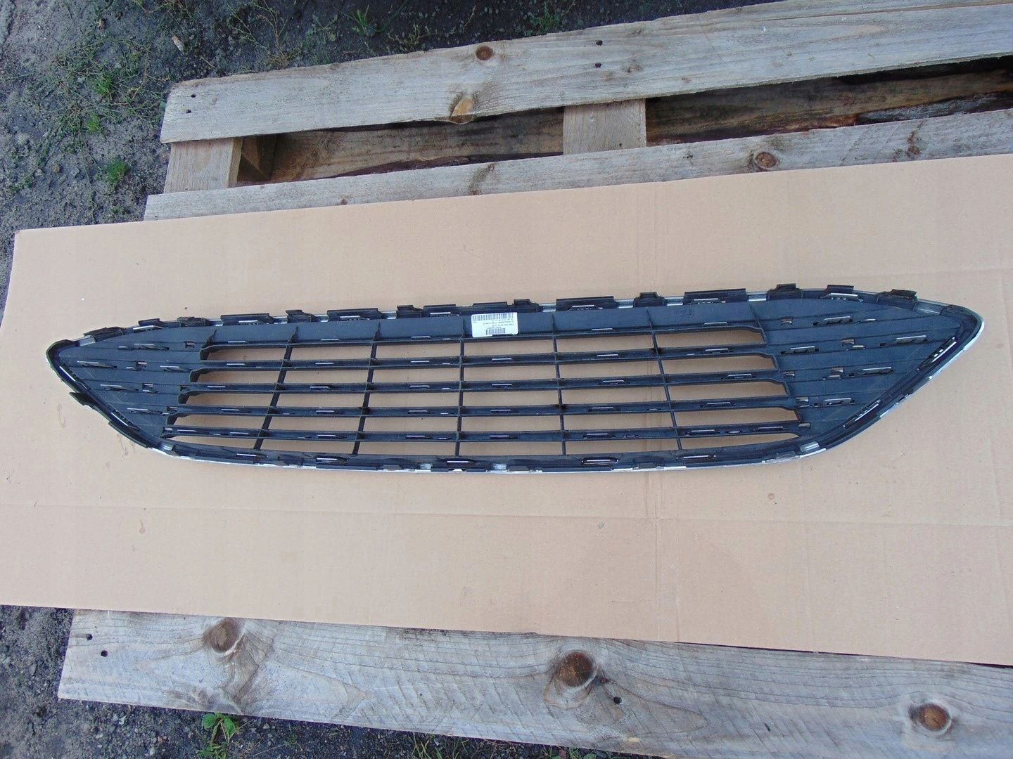 Ford Focus III Mk3 Kühlergrill FRONTGRILL Kühlergitter - Thumbnail 10