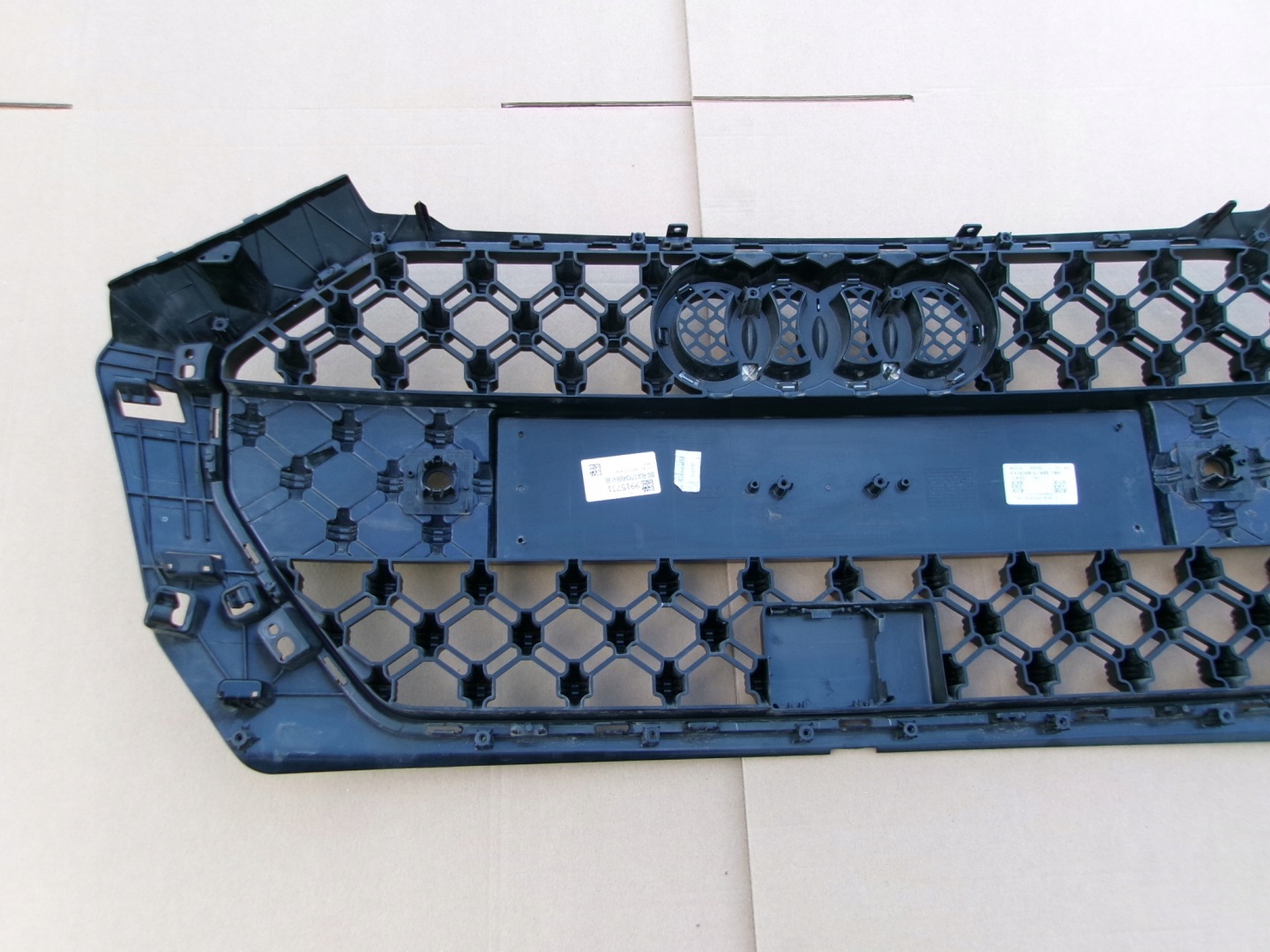 Audi A1 82A Kühlergrill FRONTGRILL Kühlergitter 82A853651DA - Thumbnail 2