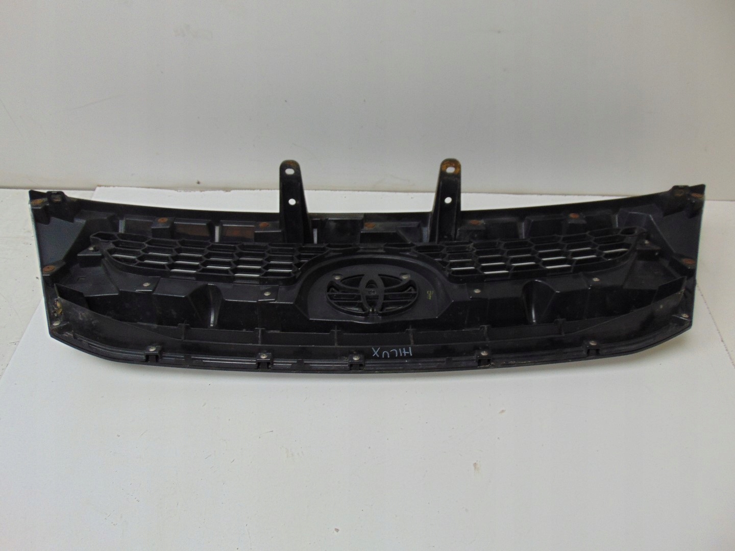 Toyota Hilux AN1P Kühlergrill FRONTGRILL Kühlergitter 531000K250 - Thumbnail 11
