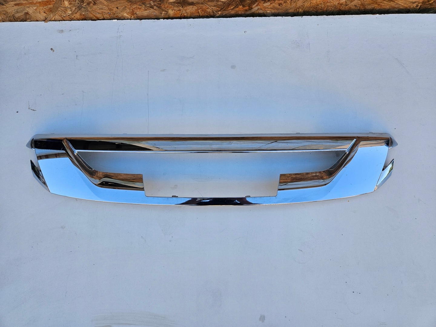 Isuzu D-Max I Kühlergrill FRONTGRILL Kühlergitter - Thumbnail 1