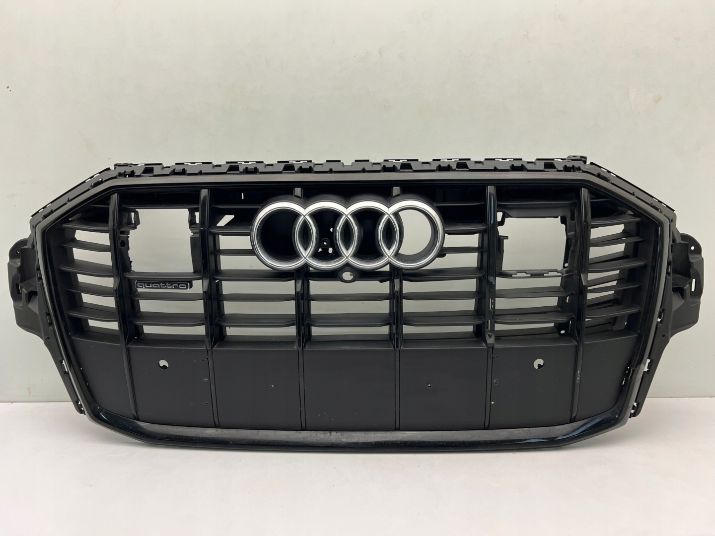 Audi Q7 Kühlergrill FRONTGRILL Kühlergitter 4M0853651AJ - Thumbnail 1