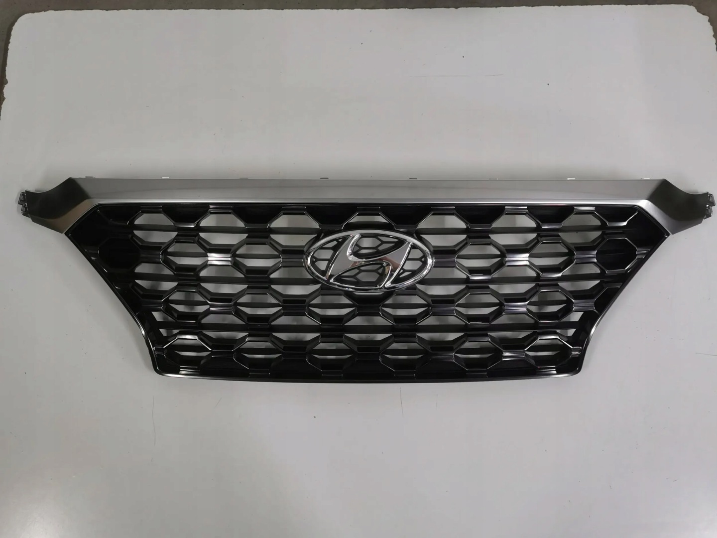 Hyundai Santa Fe TM Kühlergrill FRONTGRILL Kühlergitter 86366S1100 - Thumbnail 1