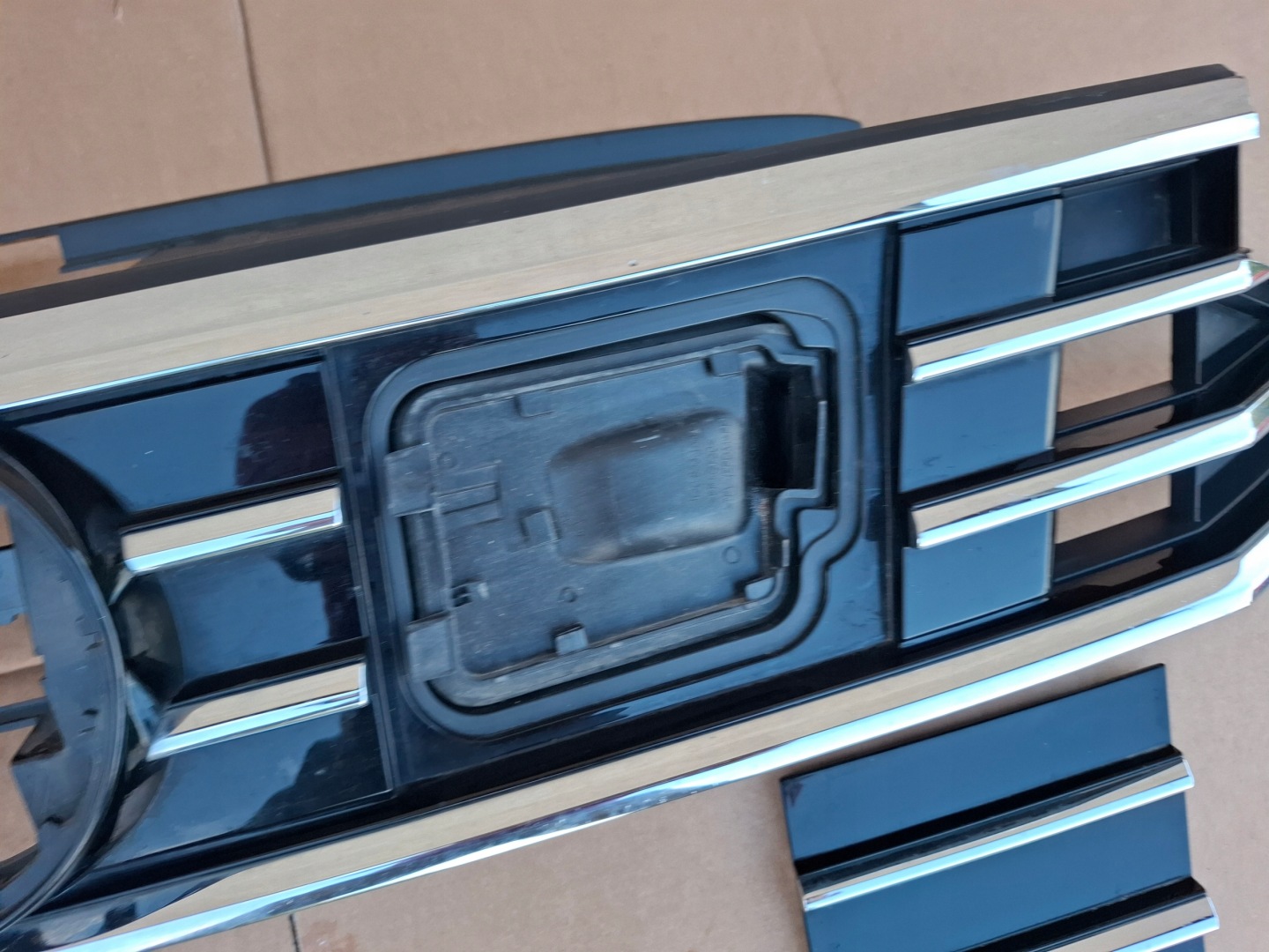 VW Passat B8 Kühlergrill FRONTGRILL Kühlergitter - Thumbnail 6