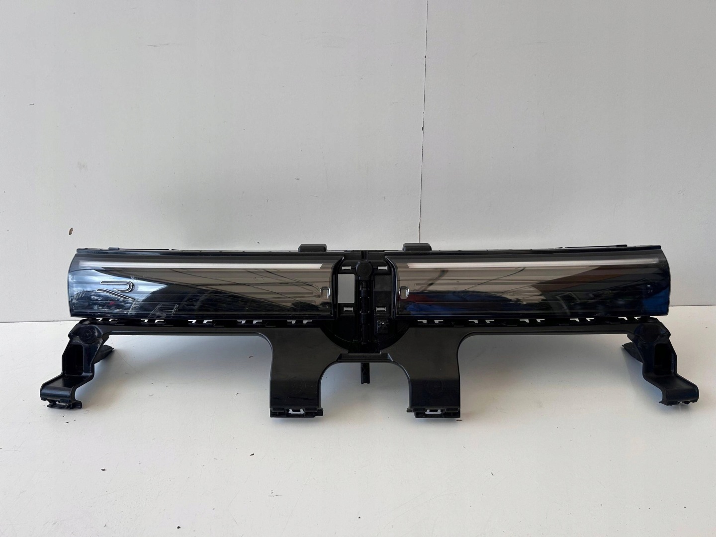 VW Tiguan Kühlergrill FRONTGRILL Kühlergitter 571853651 - Thumbnail 1