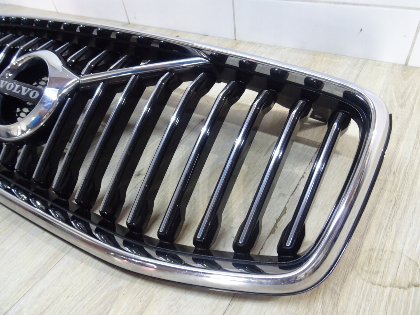 Volvo XC60 Kühlergrill FRONTGRILL Kühlergitter 31425535LL - Thumbnail 8
