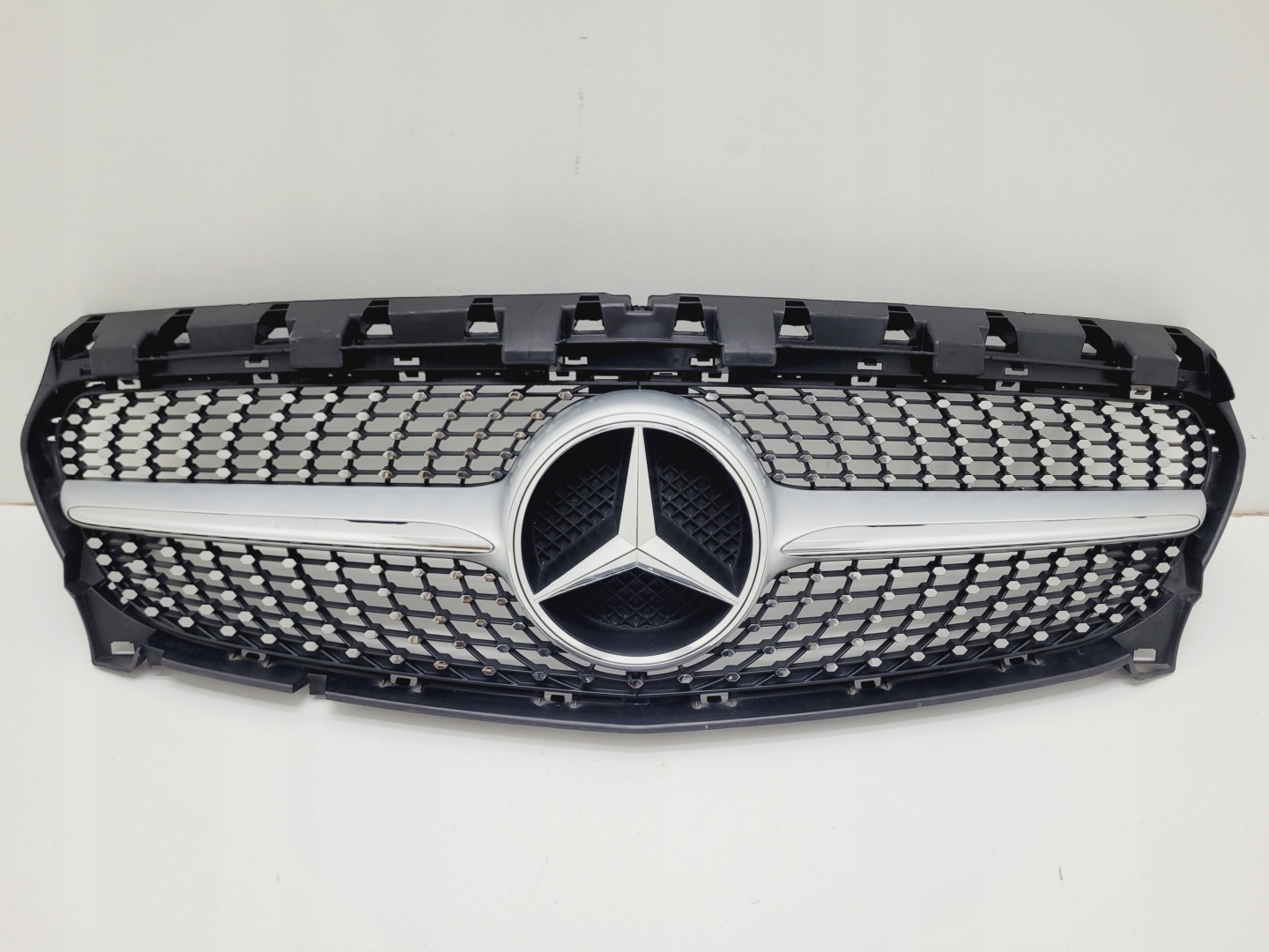 Mercedes-Benz CLA C117 Kühlergrill FRONTGRILL Kühlergitter A1178880600 - Thumbnail 1