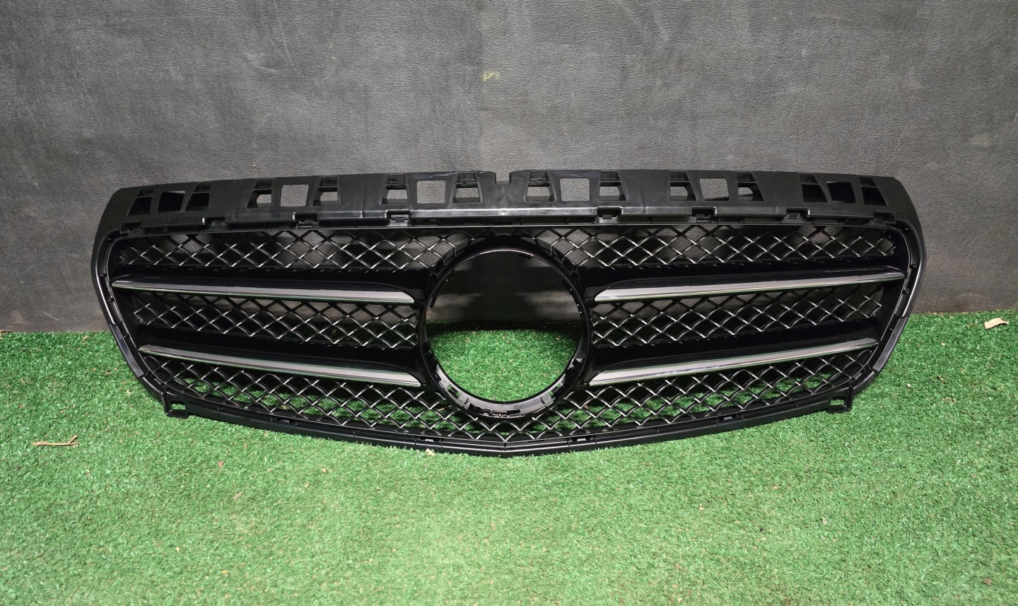 Mercedes-Benz A-Klasse W176 Kühlergrill FRONTGRILL Kühlergitter - Thumbnail 1