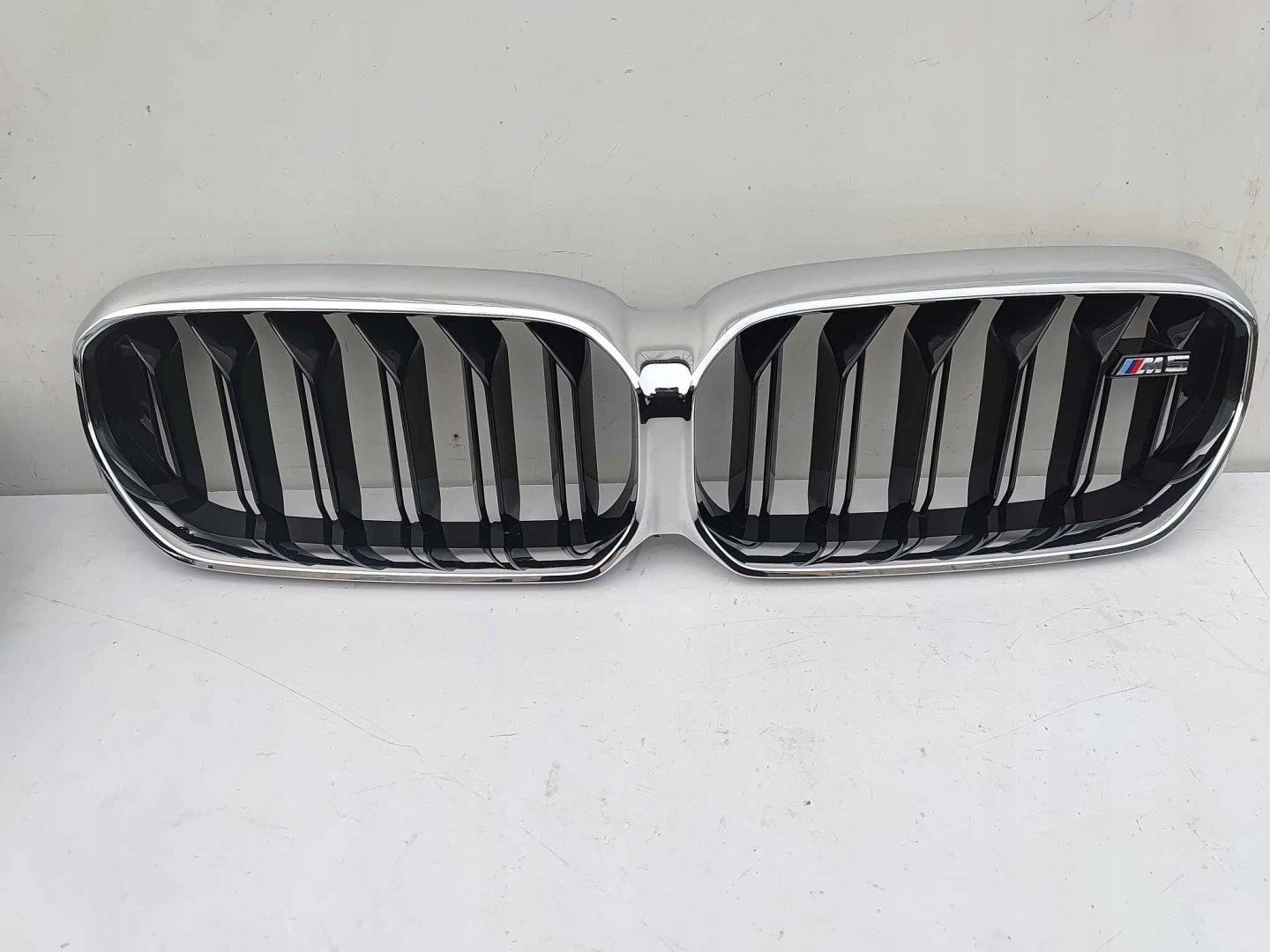 BMW 5 F90 Kühlergrill FRONTGRILL Kühlergitter 8080589 - Thumbnail 1