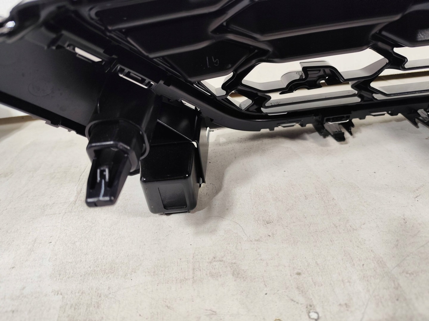 SEAT Ateca 575 Kühlergrill FRONTGRILL Kühlergitter 575853654E - Thumbnail 10