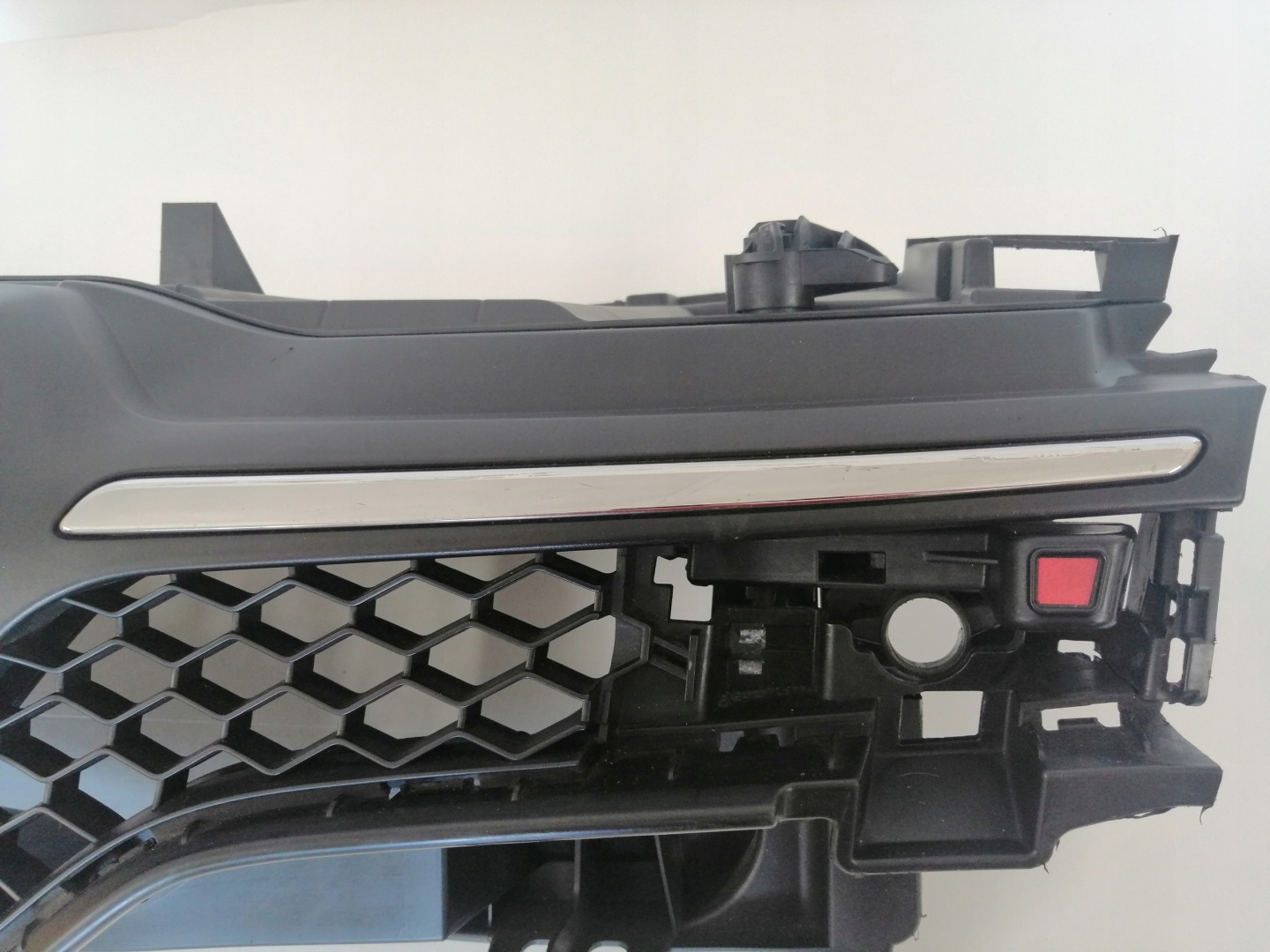 Renault Twingo II Kühlergrill FRONTGRILL Kühlergitter 623108334R - Thumbnail 8