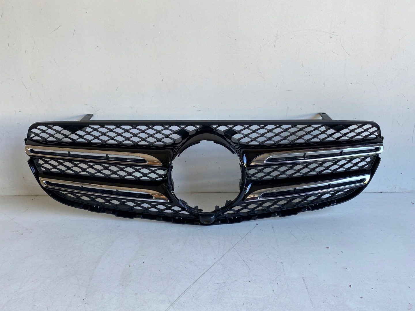 Mercedes-Benz GLC W253 Kühlergrill FRONTGRILL Kühlergitter A2538882100 - Thumbnail 2
