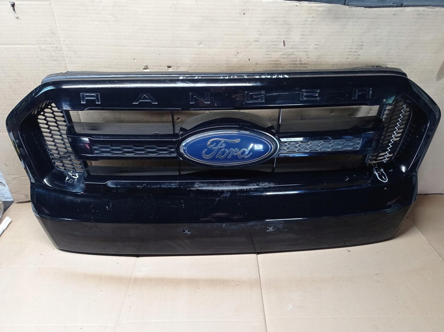 Ford Ranger 4 Mk4 Kühlergrill FRONTGRILL Kühlergitter - Thumbnail 1
