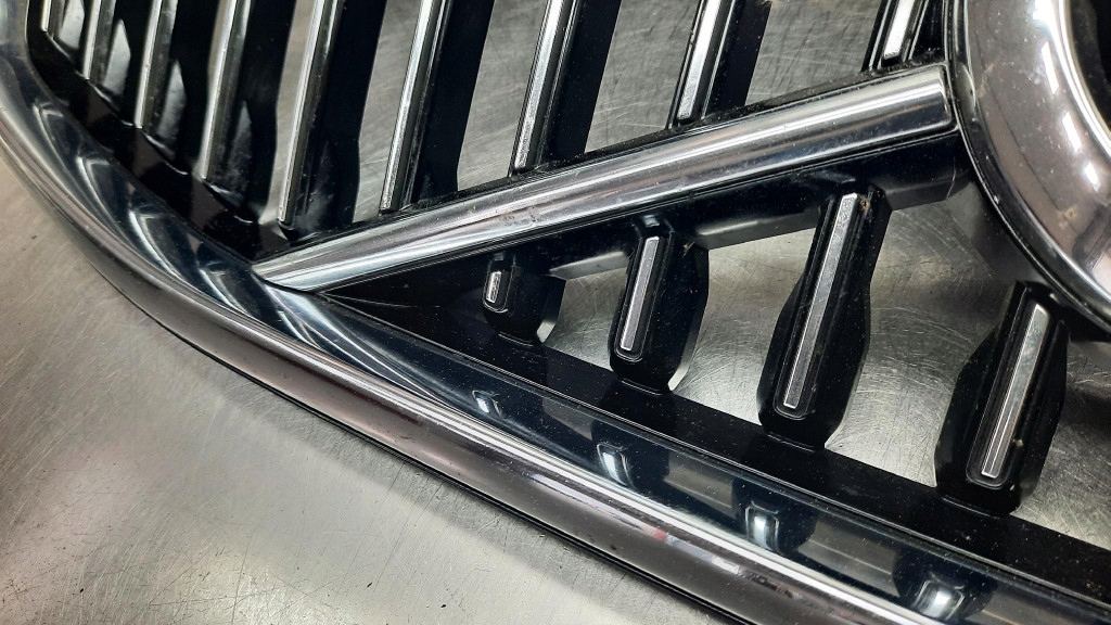 Volvo XC60 Kühlergrill FRONTGRILL Kühlergitter 31425535 - Thumbnail 4