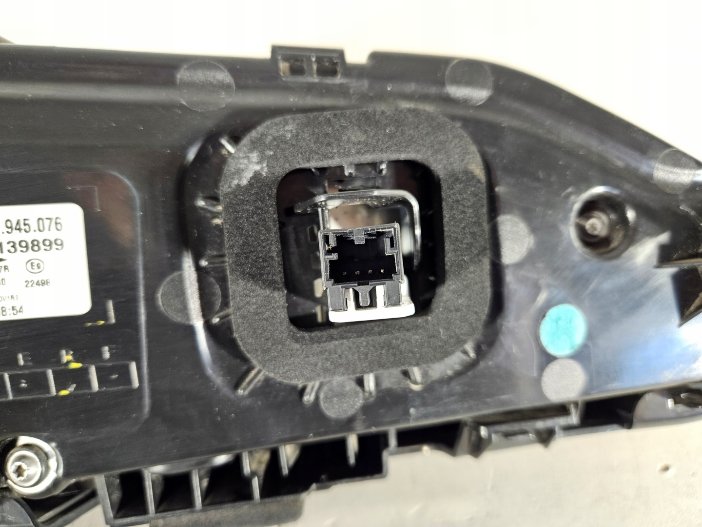 Audi Q7 Rückleuchte 4M0945076 Rearlamp - Thumbnail 7