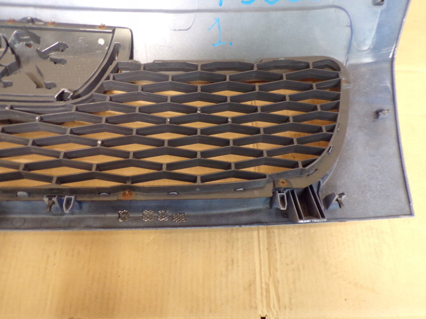 Peugeot Boxer Z* Kühlergrill FRONTGRILL Kühlergitter 1308068070 - Thumbnail 10