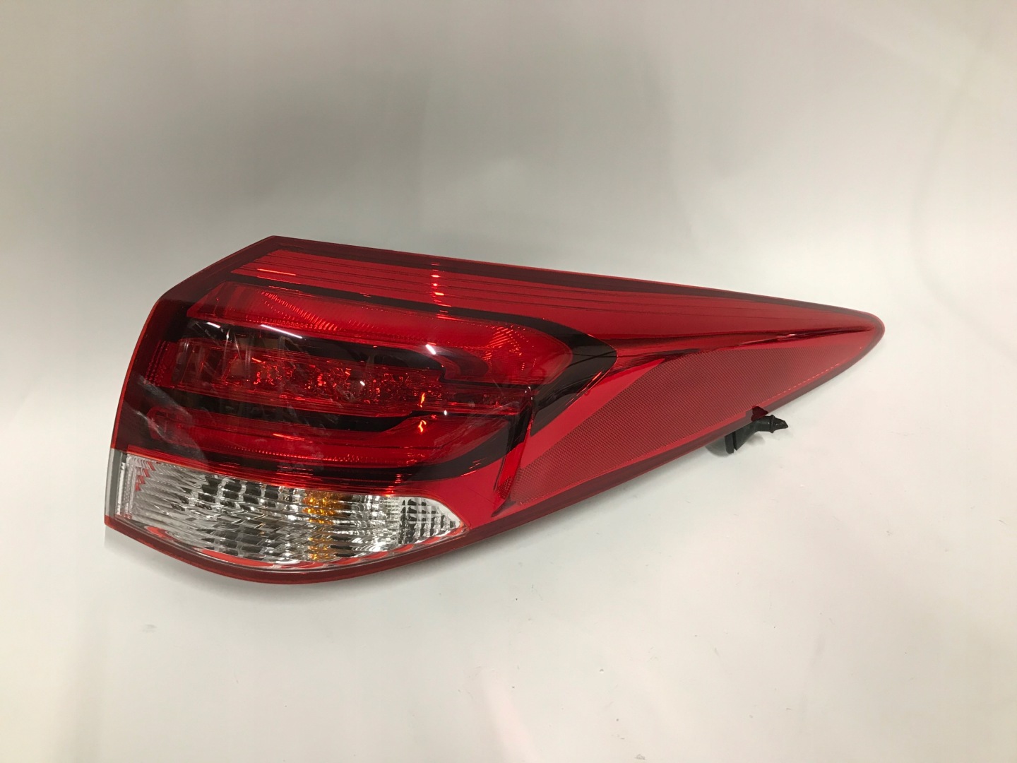 Hyundai i40 VF Rückleuchte 924023Z5 Rearlamp - Thumbnail 1