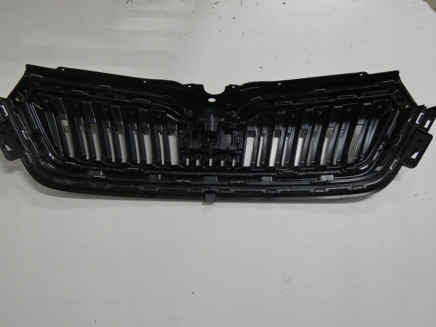 Skoda Kamiq 658 Kühlergrill FRONTGRILL Kühlergitter 658853653 - Thumbnail 4