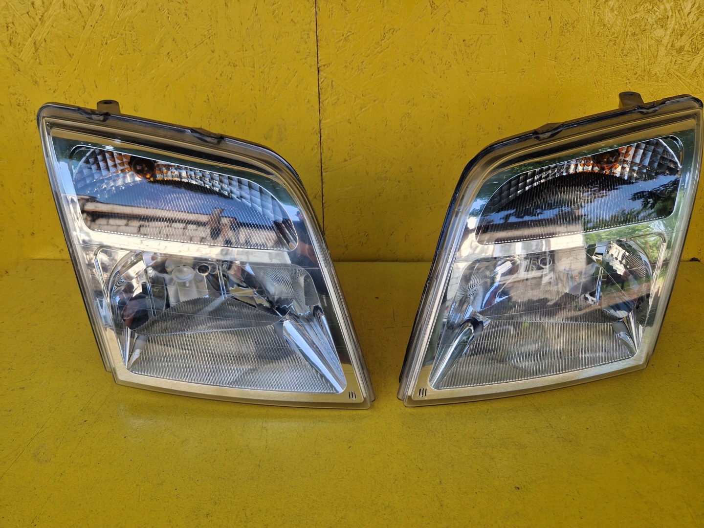 Frontscheinwerfer Ford Transit Connect 1 Mk1 OD2T1413005AG LED Links Headlight - Thumbnail 1