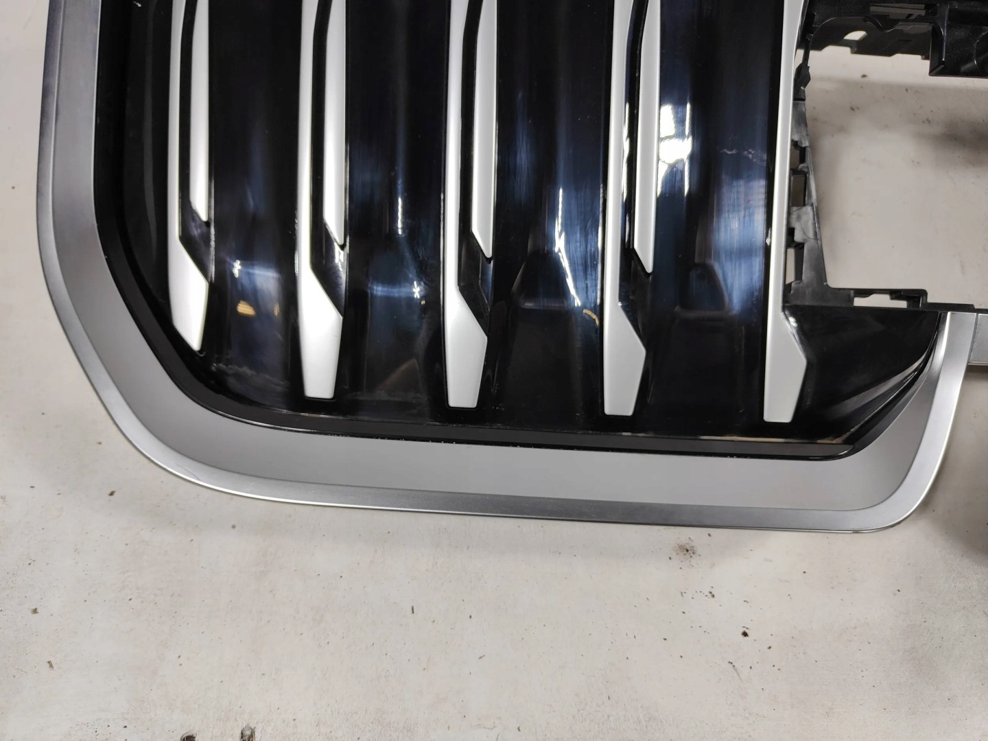 BMW X1 U11 Kühlergrill FRONTGRILL Kühlergitter 5A0BB87 - Thumbnail 5