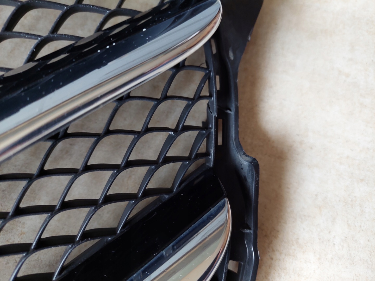 Mercedes-Benz C-Klasse W205 Kühlergrill FRONTGRILL Kühlergitter A2058851165 - Thumbnail 3