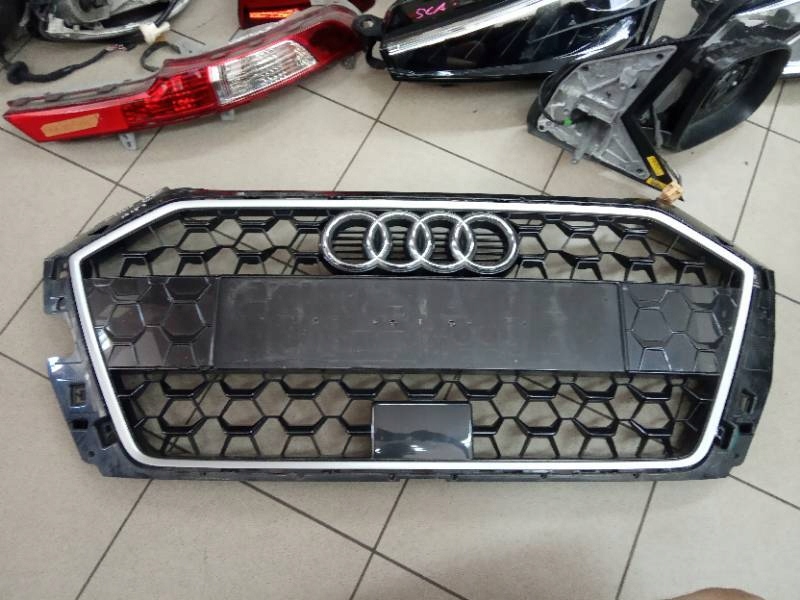 Audi A1 82A Kühlergrill FRONTGRILL Kühlergitter 82A853651B - Thumbnail 1