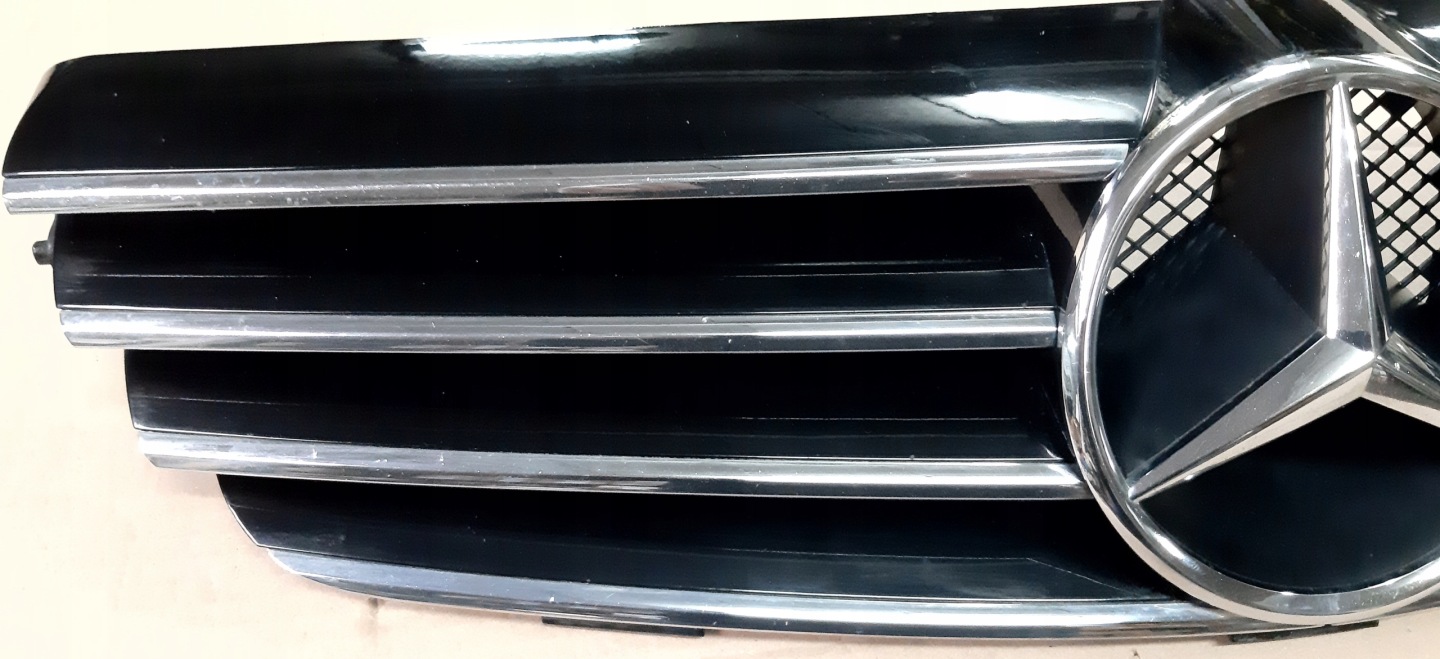 Mercedes-Benz CLK-Klasse W209 Kühlergrill FRONTGRILL Kühlergitter A2098800023 - Thumbnail 2