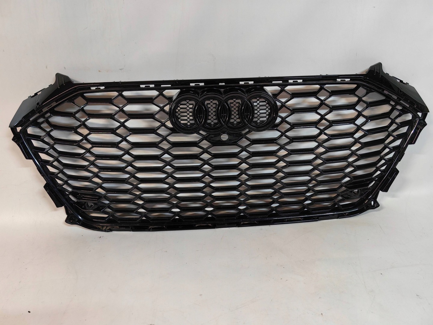 Audi 8W0 Kühlergrill FRONTGRILL Kühlergitter 8W0853651BF - Thumbnail 1