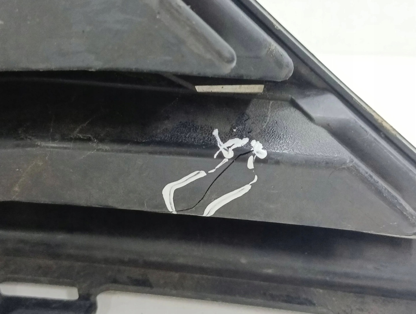 VW Passat B8 Kühlergrill FRONTGRILL Kühlergitter 3G0853653D - Thumbnail 8
