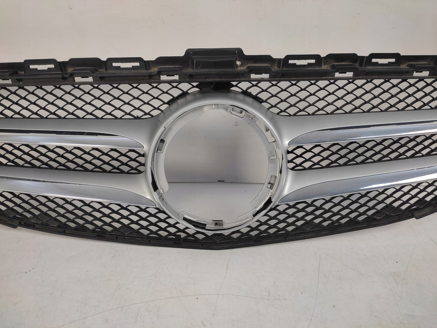 Mercedes-Benz C-Klasse W205 Kühlergrill FRONTGRILL Kühlergitter A2058803783 - Thumbnail 5