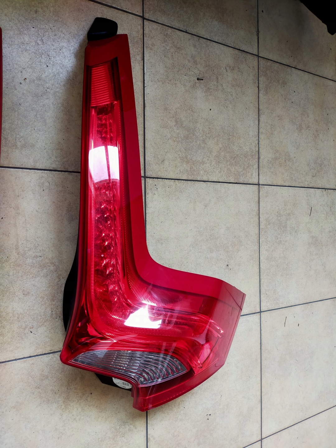 Volvo S60/V60 V60 Rückleuchte 20102018LA Rearlamp - Image 1