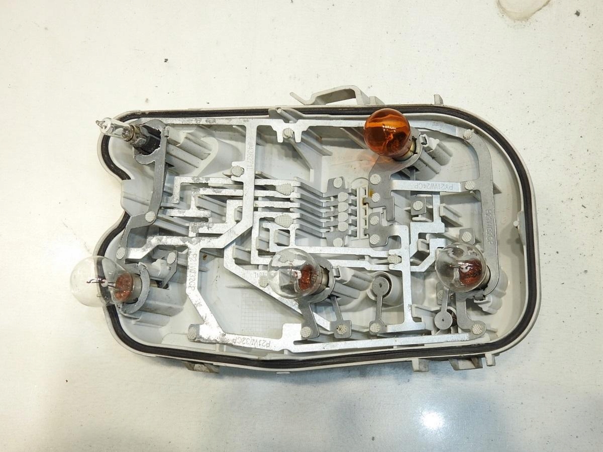 Audi A6 Rückleuchte 4F5945095F Rearlamp - Thumbnail 8