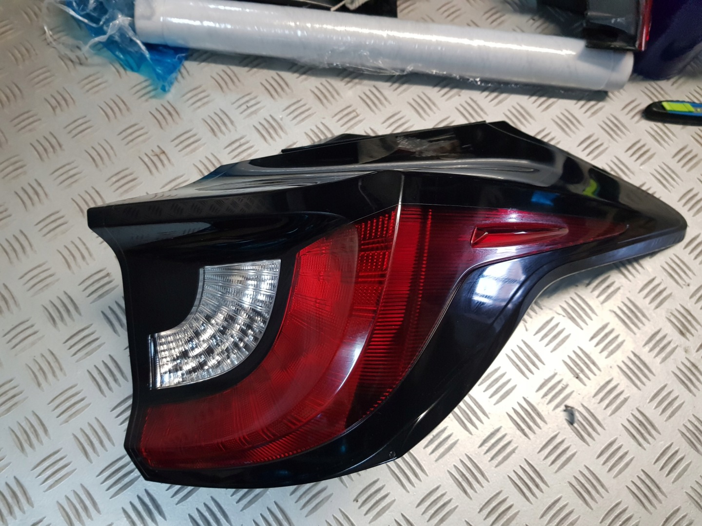 Toyota Yaris I P1 Rückleuchte Rearlamp - Thumbnail 1
