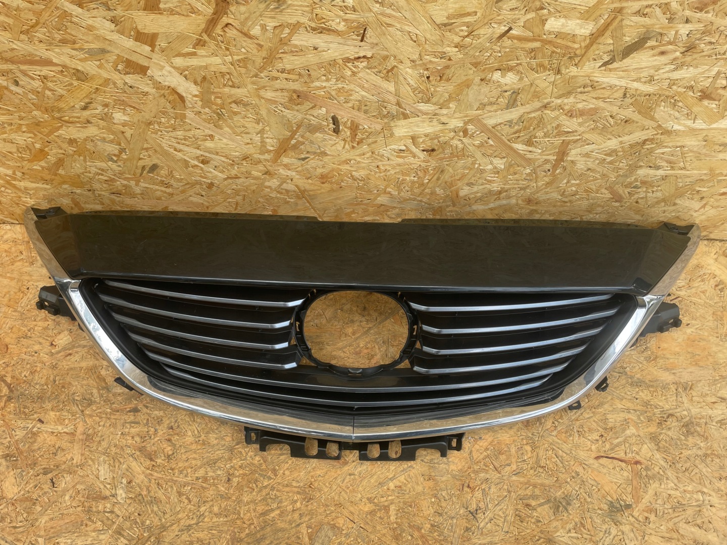 Mazda 6 GJ Kühlergrill FRONTGRILL Kühlergitter G46L50712 - Thumbnail 3