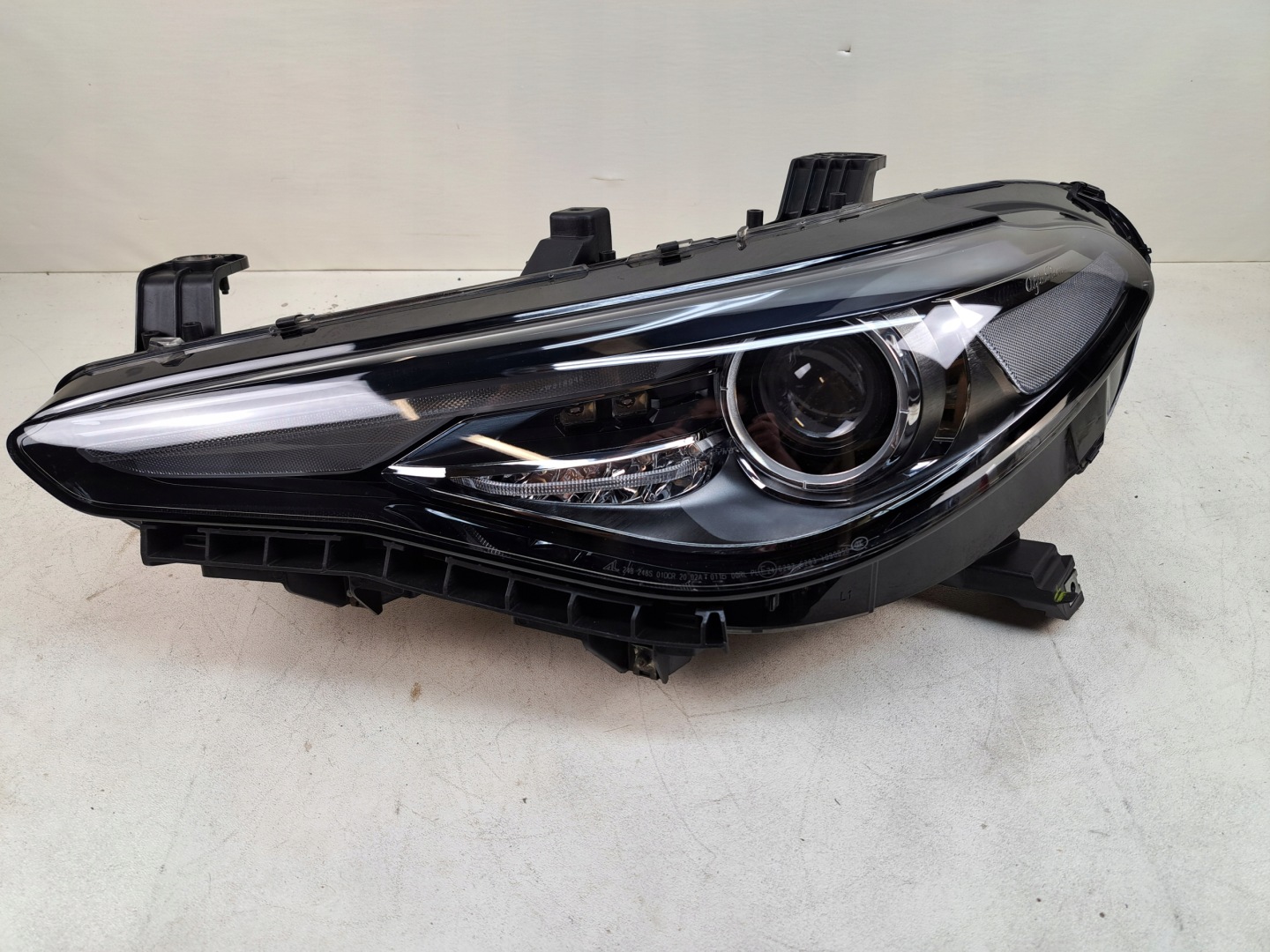 Frontscheinwerfer Alfa Romeo Giulia Typ 952 50547582 LED Links Headlight - Thumbnail 1