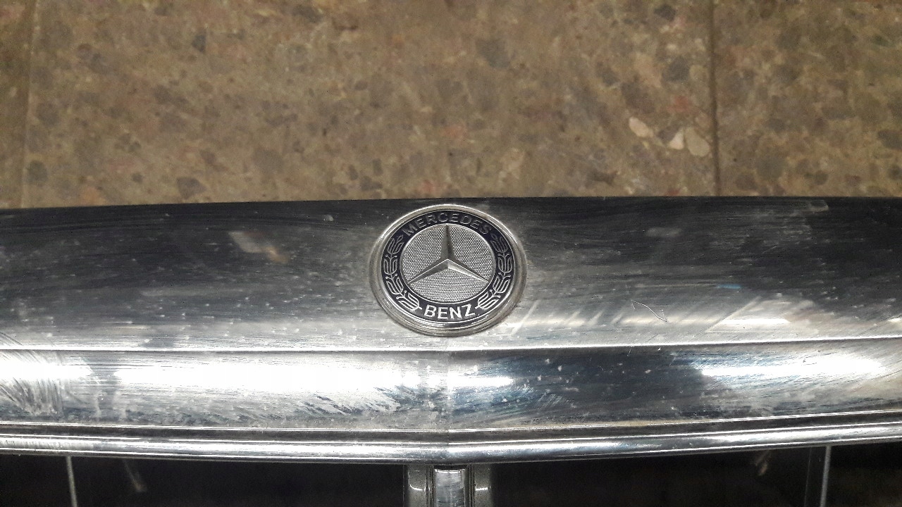 Mercedes-Benz C-Klasse W205 Kühlergrill FRONTGRILL Kühlergitter A2058806501 - Thumbnail 2