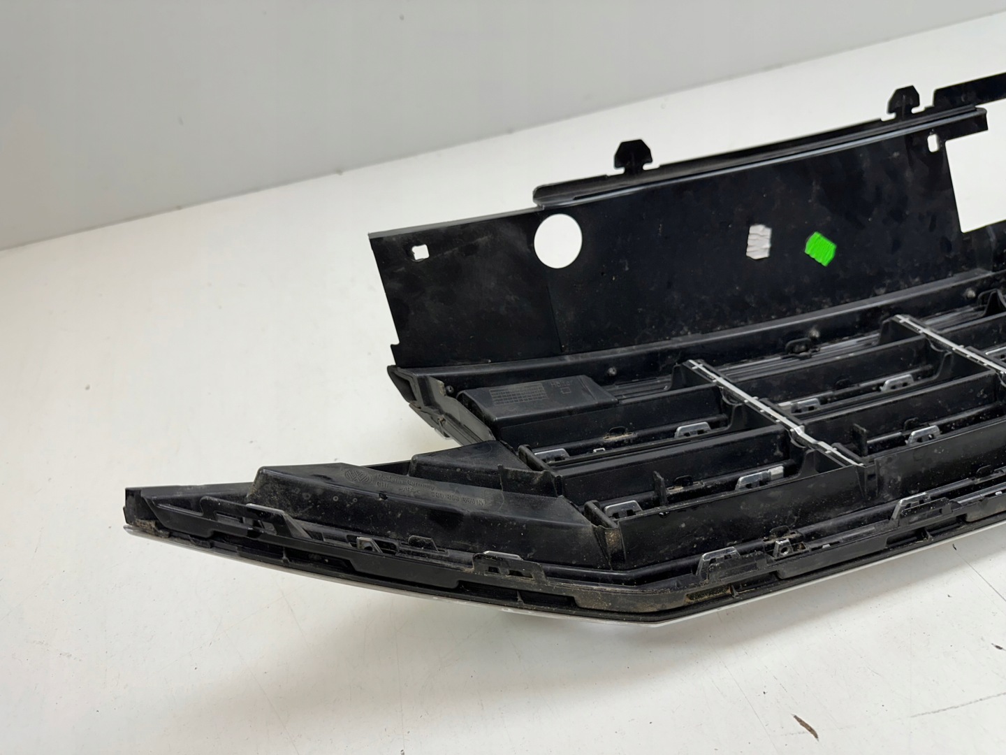 VW Passat B8 Kühlergrill FRONTGRILL Kühlergitter 3G0853651B - Thumbnail 10