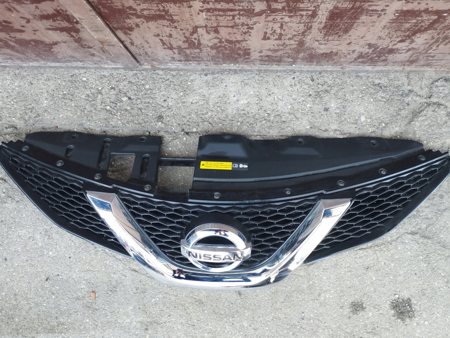 Nissan Qashqai J11 Kühlergrill FRONTGRILL Kühlergitter RILLATRAP - Thumbnail 6