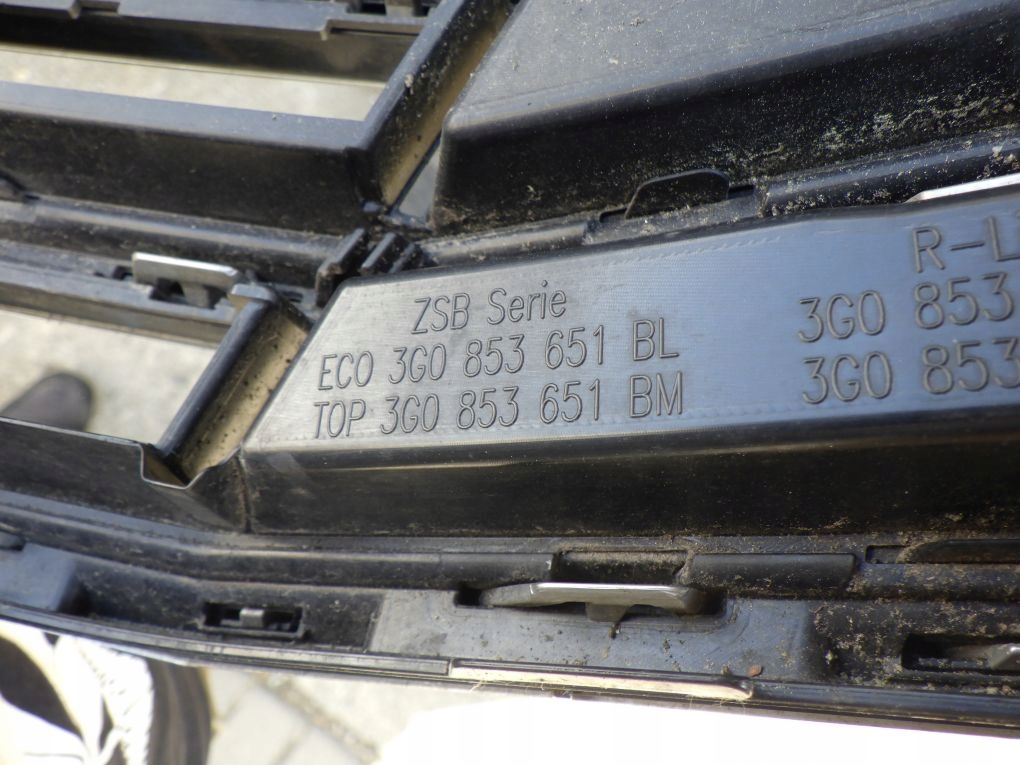 VW Passat B8 Kühlergrill FRONTGRILL Kühlergitter 93G085365 - Thumbnail 8