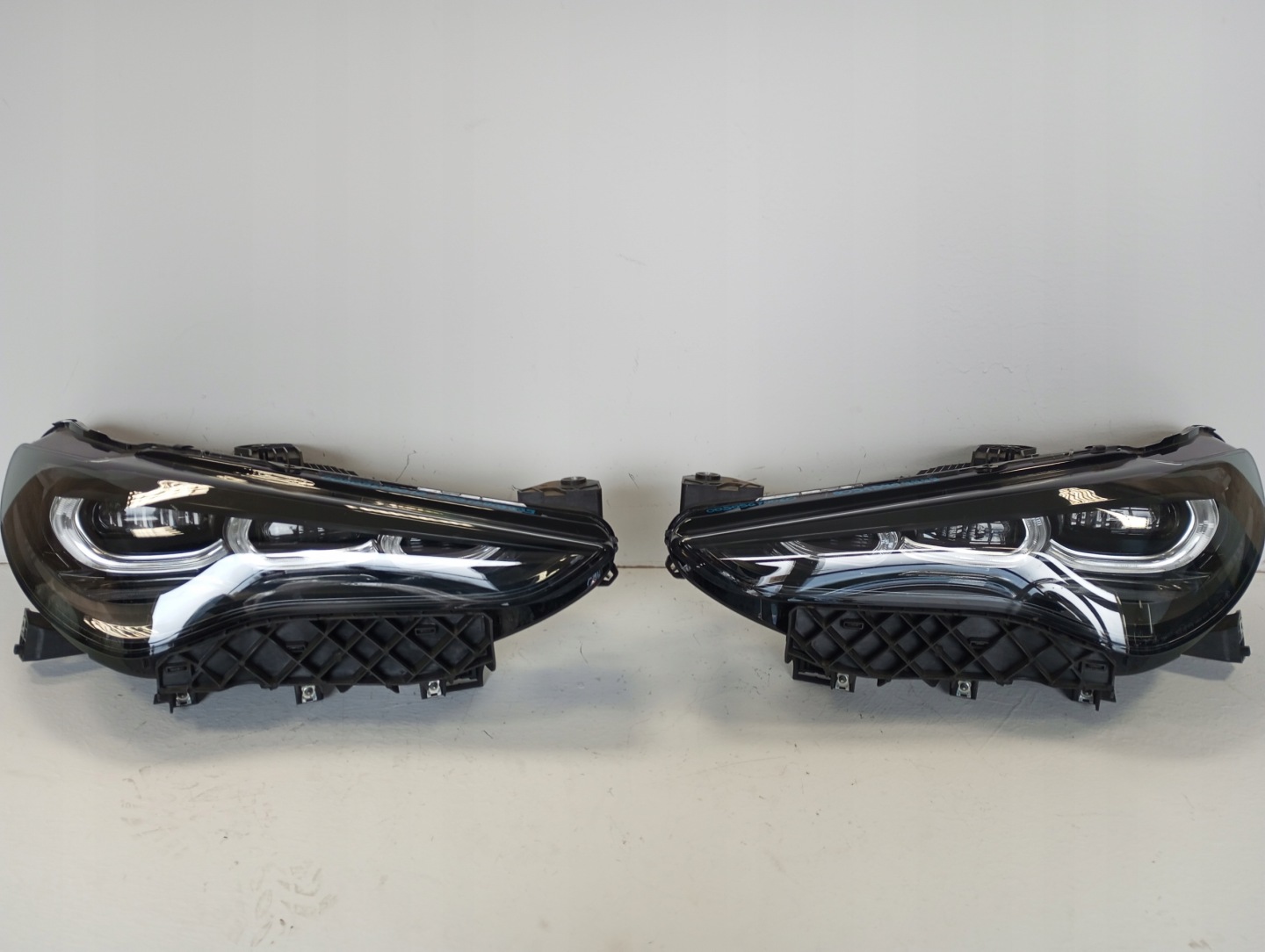 Frontscheinwerfer Alfa Romeo Stelvio Typ 949 50567001 LED Links Headlight - Thumbnail 1