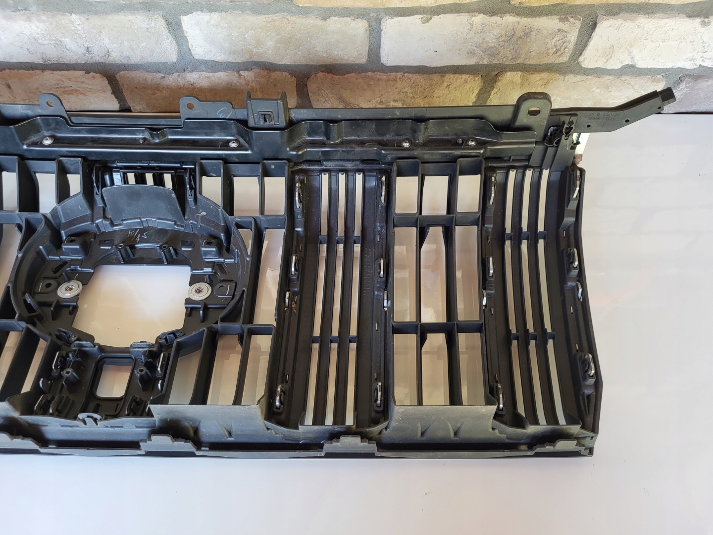 Toyota Land Cruiser J8/J10/J20 J8 Kühlergrill FRONTGRILL Kühlergitter 5311160B20 - Thumbnail 10