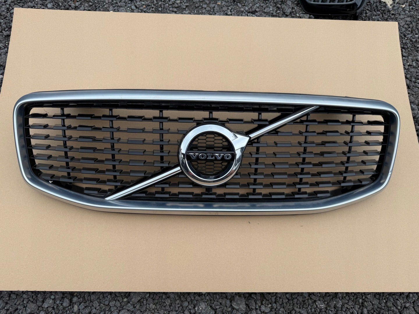 Volvo XC60 Kühlergrill FRONTGRILL Kühlergitter 31425538XC - Thumbnail 1