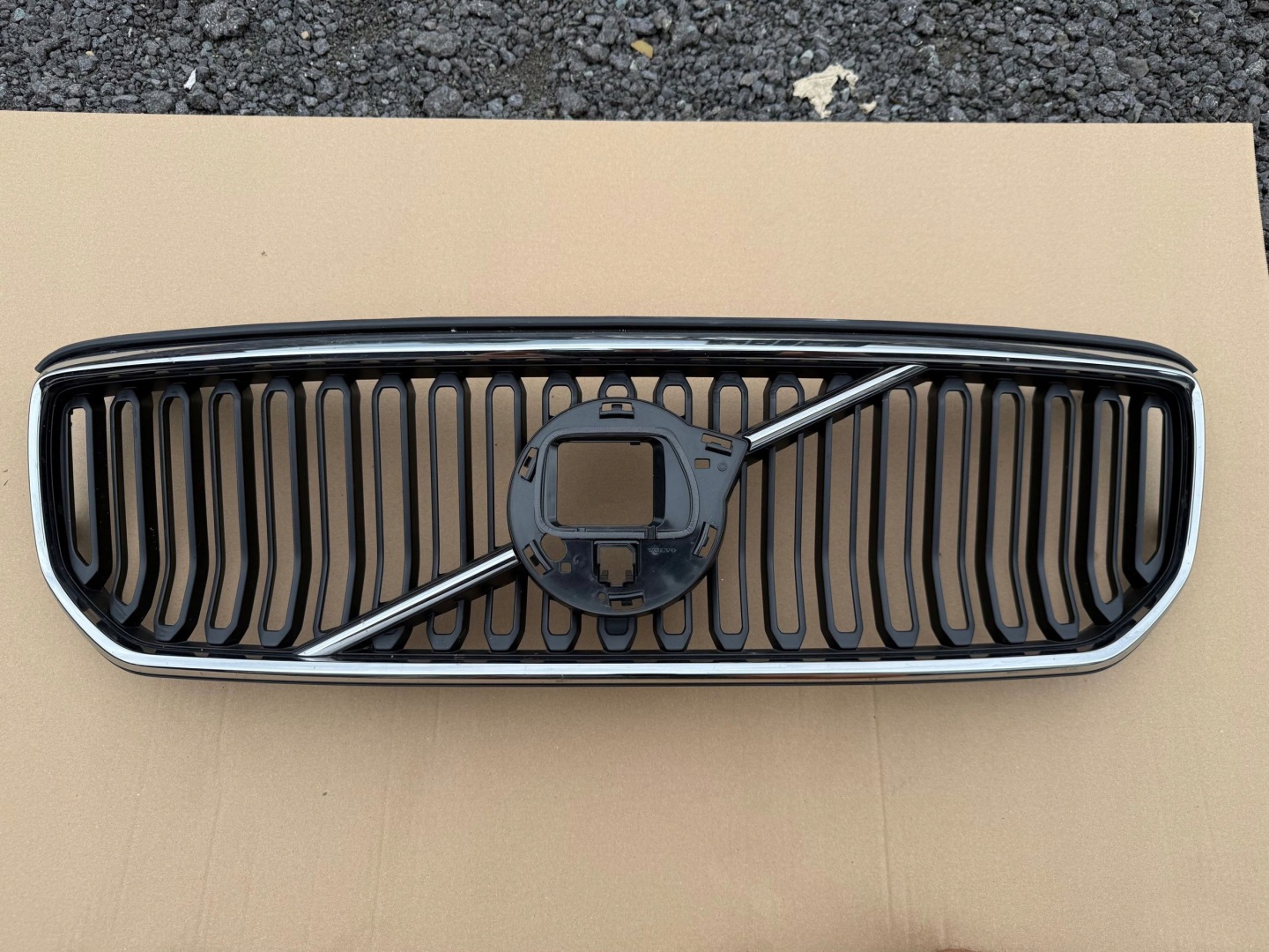 Volvo XC40 Kühlergrill FRONTGRILL Kühlergitter 32291461XC - Thumbnail 1
