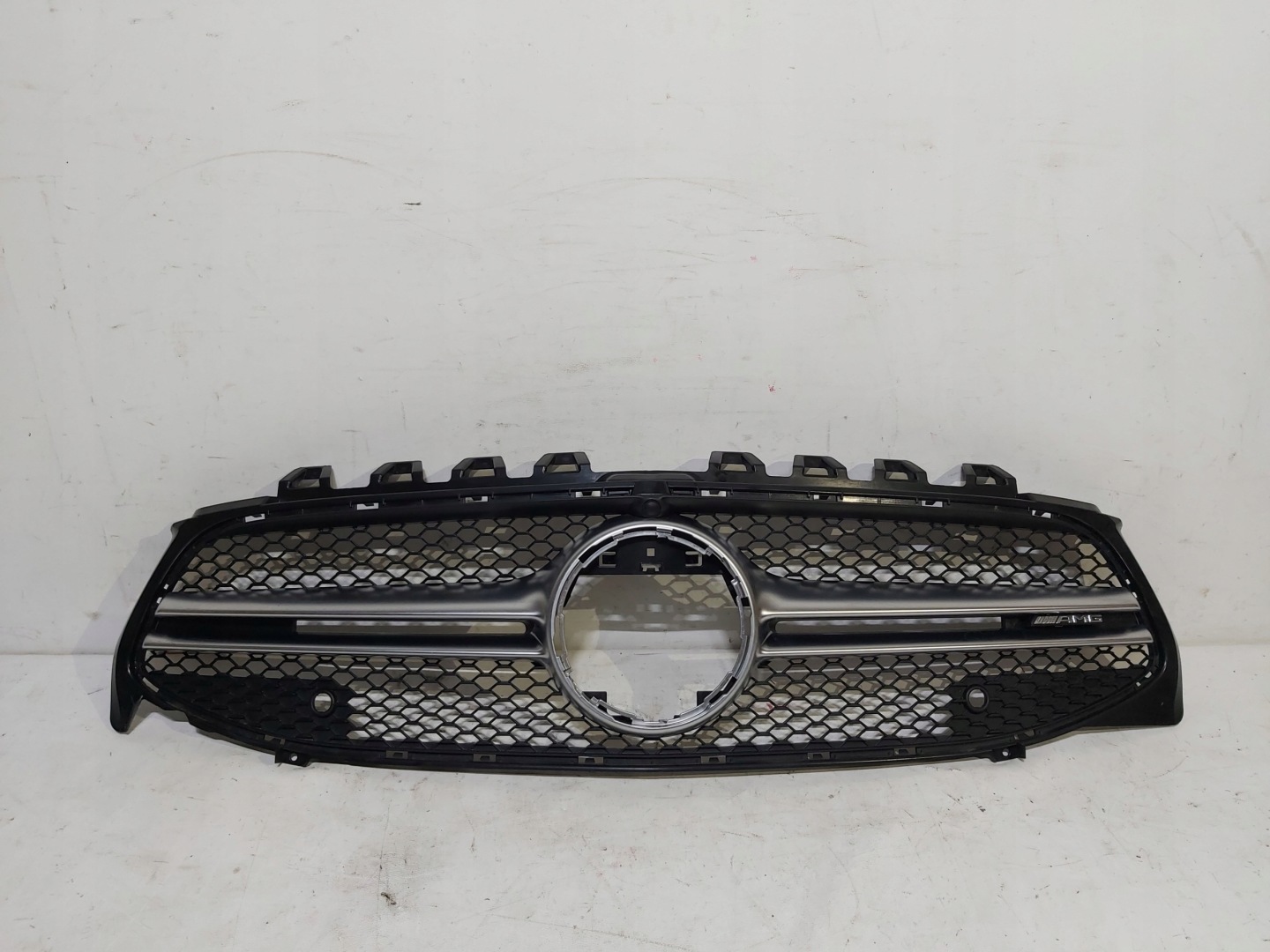 Mercedes-Benz CLA C118 Kühlergrill FRONTGRILL Kühlergitter A1188821600 - Thumbnail 1
