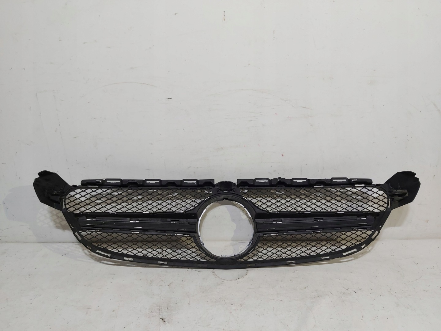 Mercedes-Benz C-Klasse W205 Kühlergrill FRONTGRILL Kühlergitter A2058850523 - Thumbnail 6
