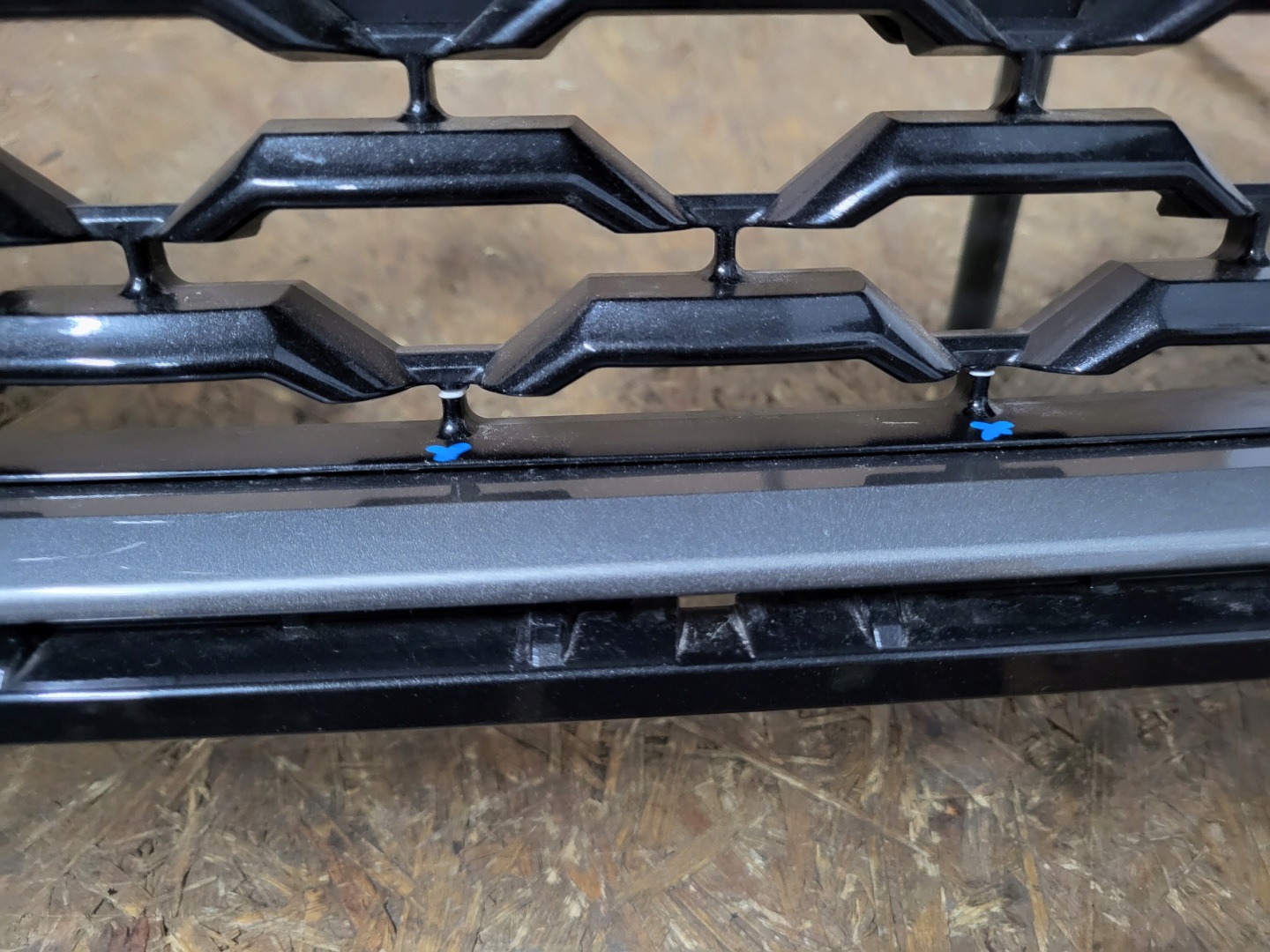 Toyota Corolla E170 Kühlergrill FRONTGRILL Kühlergitter - Thumbnail 6