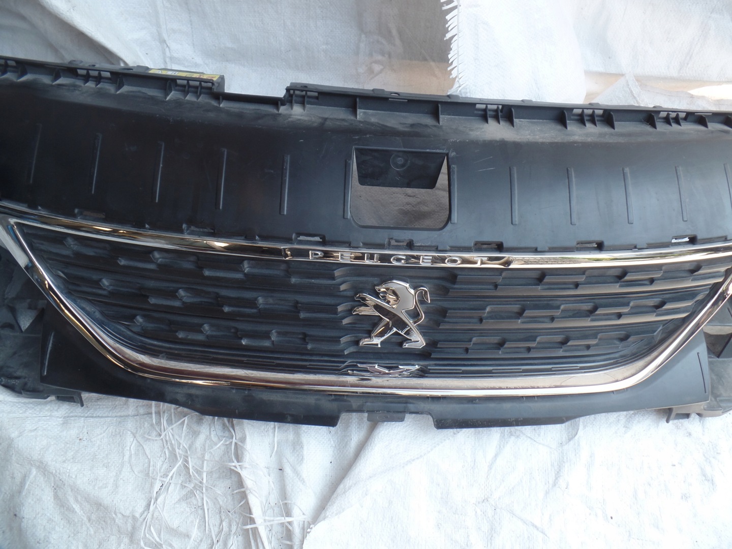 Peugeot Rifter E Kühlergrill FRONTGRILL Kühlergitter 981688680A - Thumbnail 2