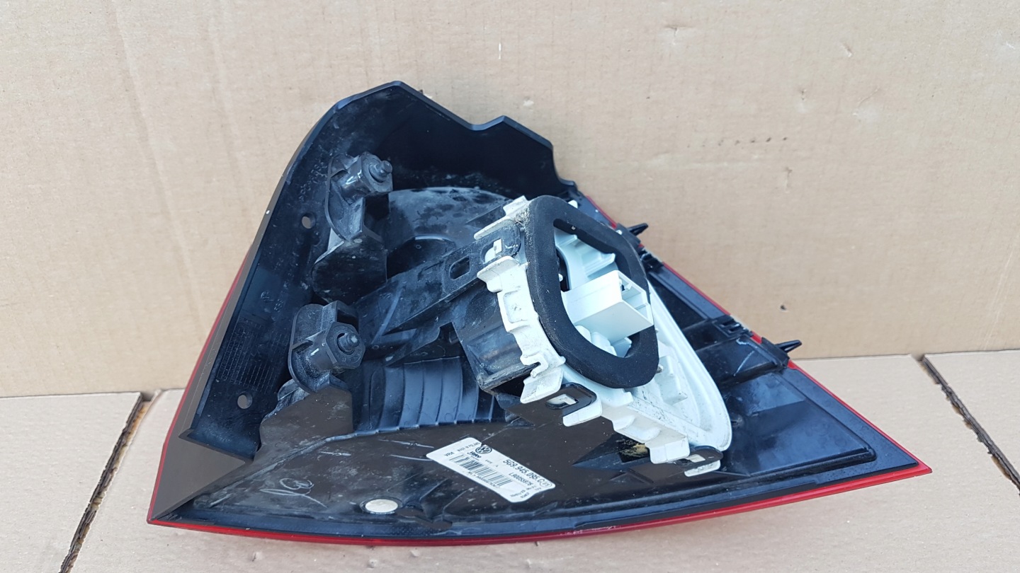VW Golf V Rückleuchte Rearlamp - Thumbnail 9